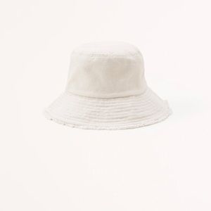 NWT Abercrombie White Canvas Bucket Hat